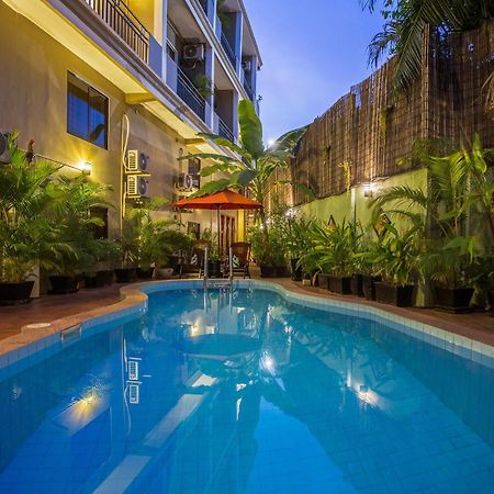 La Villa Du Bonheur Siem Reap Exterior photo